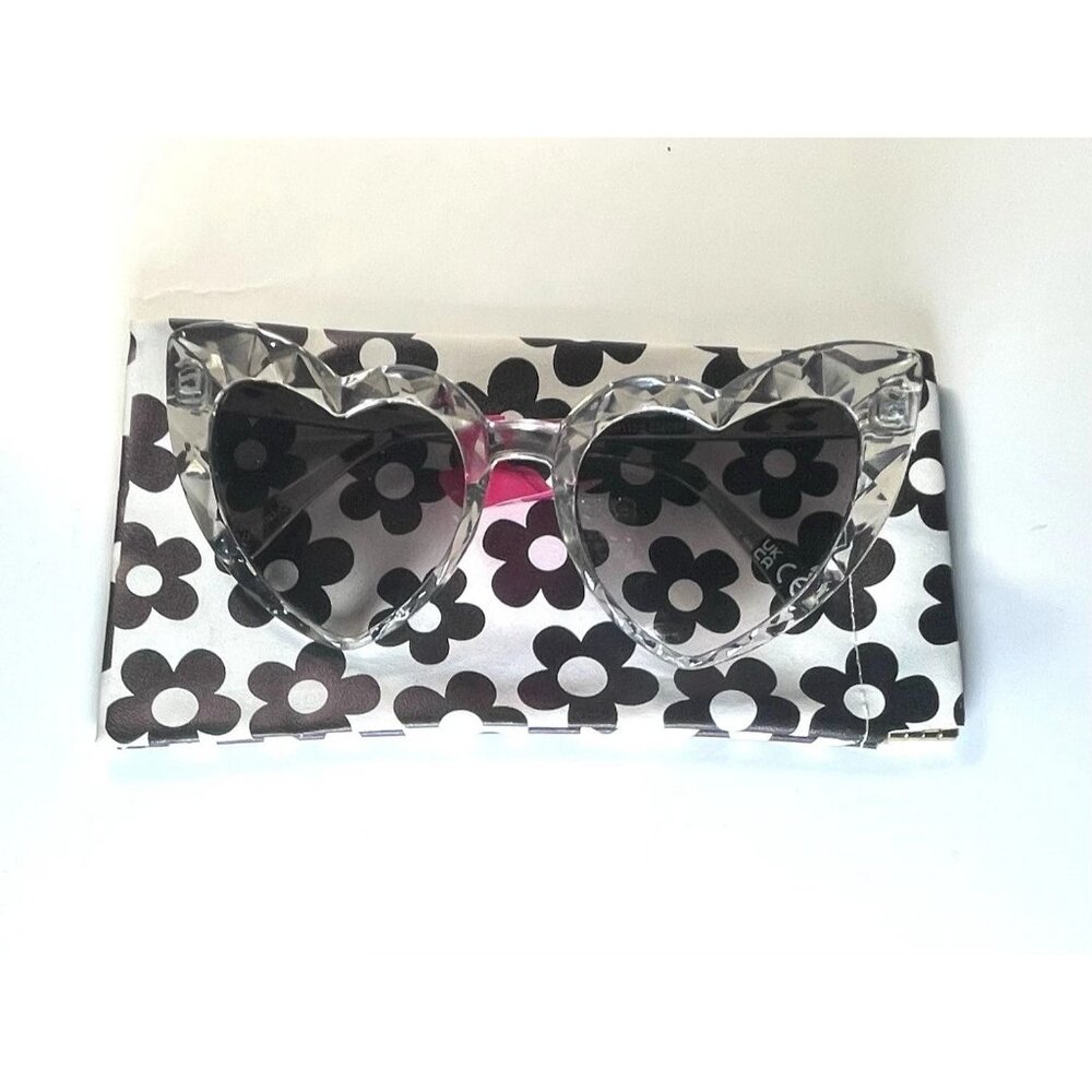BETSEY JOHNSON Clear Heart Sunglasses NWT Faceted Glam $99 MSRP